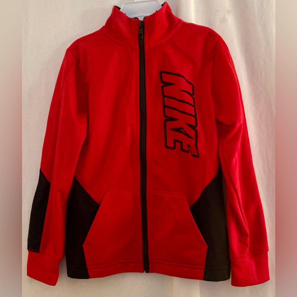 Nike Kids Red and Black Full-Zip Athletic Jacket Size 5-6 Years